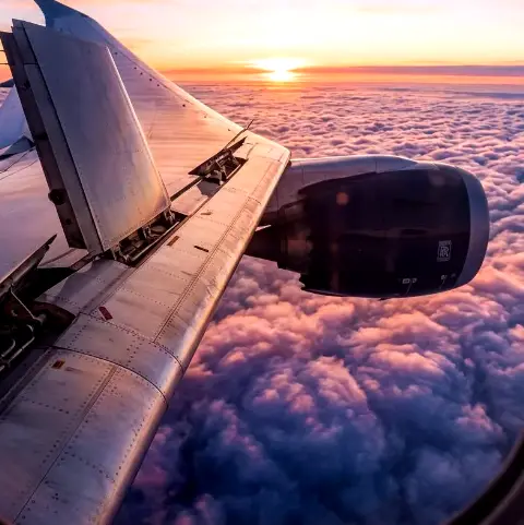 Piano Nebel – Abflug am Flughafen